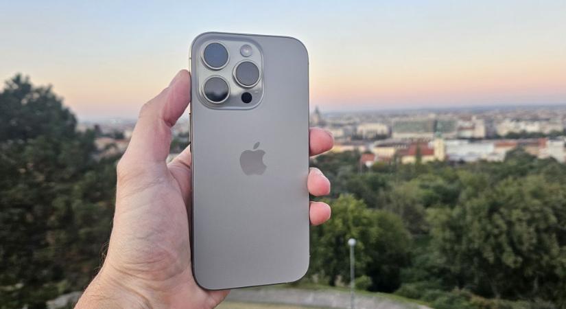 Örülhetnek az iPhone tulajdonosok! Szuper ingyenes app érkezik!