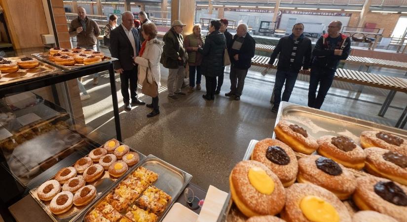 Új fejezet a Varga Pékség életében: nagyobb üzlet, frissen sült pizza és fánk