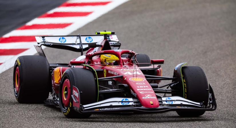 A „kocka” újonc kiszúrta, Hamilton hogyan alakította át a Ferrari kormányát