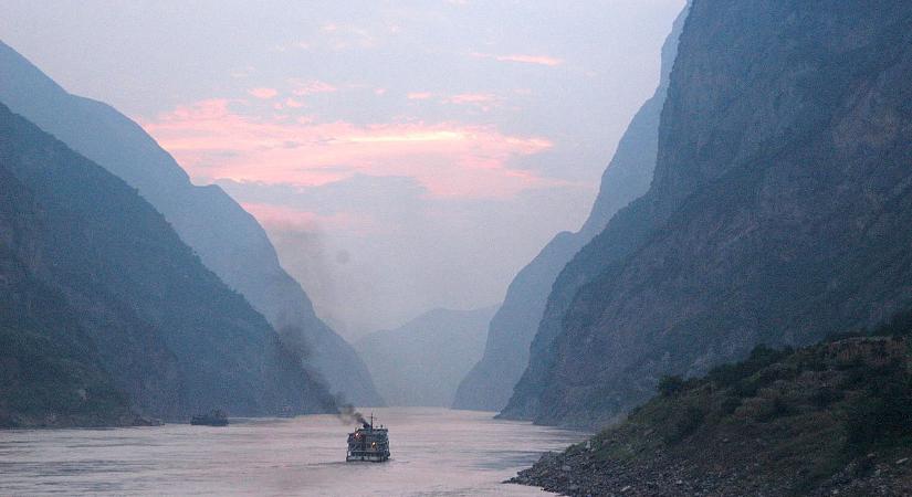 Egy évtizedes halászati tilalom lépett életbe Ázsia leghosszabb folyóján