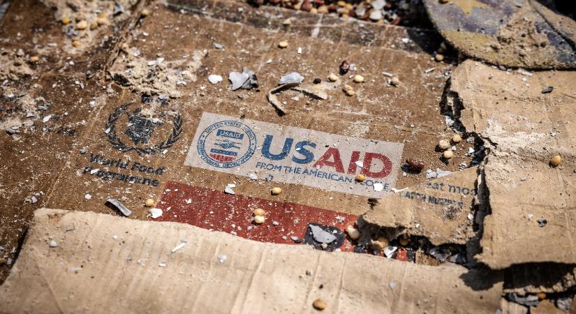 A USAID programjainak 90 százalékát megszüntette a Trump-adminisztráció, 54 milliárd dollárnyi támogatást vonnak vissza