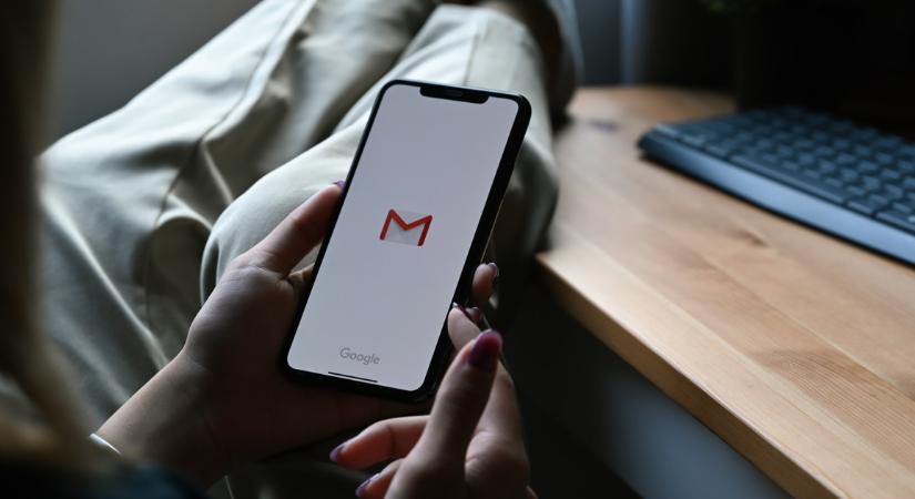 Kínos üzenetek és elfelejtett e-mail? Ezzel a nyolc Gmail trükkel többet nem hibázhat