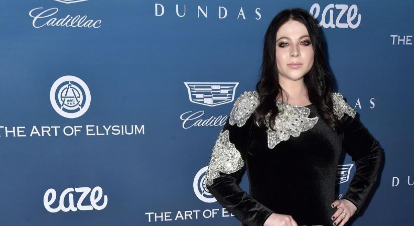 39 évesen elhunyt a Gossip Girl sztárja, Michelle Trachtenberg: ilyen volt az élete képekben