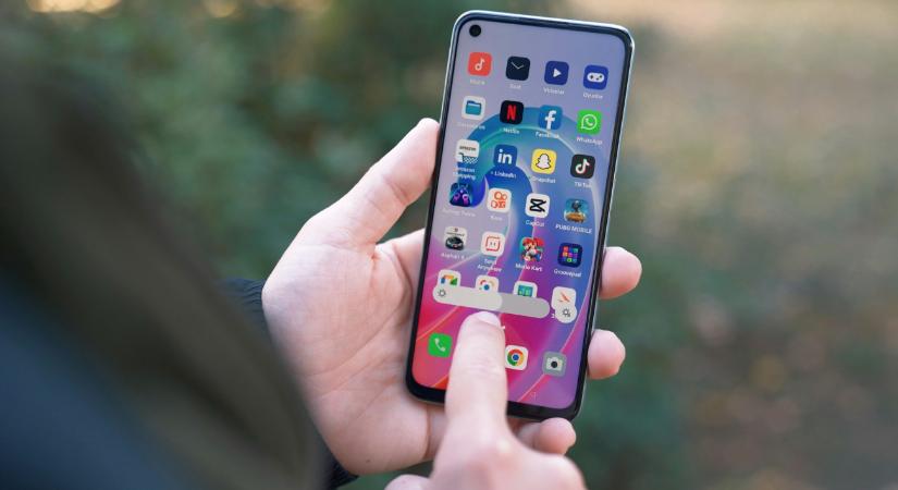 Titokban telepített a Google egy alkalmazást az androidos készülékekre
