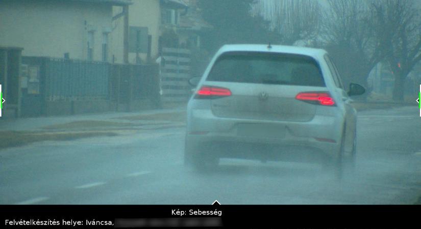 Két órán belül négyszer szaladt bele egy traffipaxba Iváncsán, ennyit fizet!