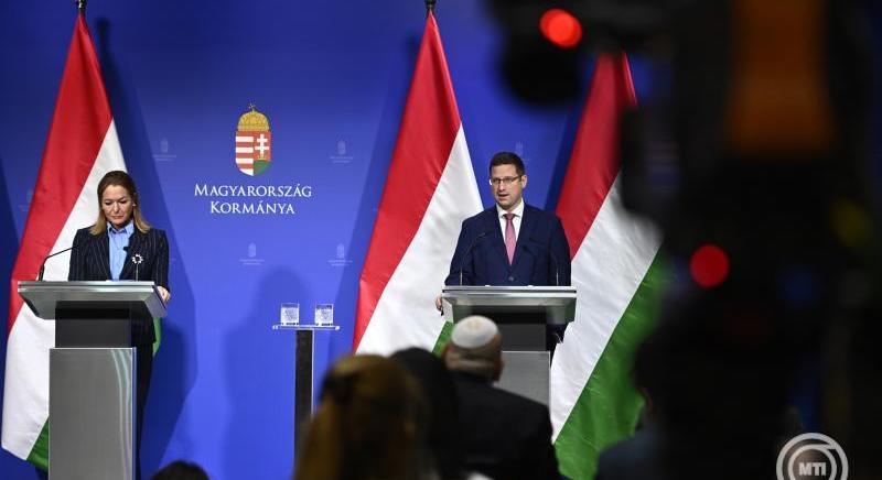 Gulyás Gergely: Európa legnagyobb adócsökkentési programját hajtja végre a kormány