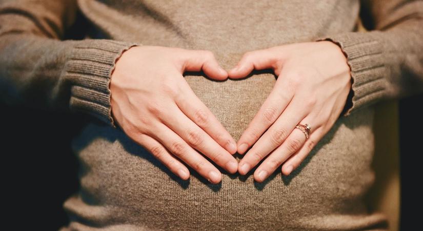 Gólyahír: kisbabát vár a Konyhafőnök sztárja