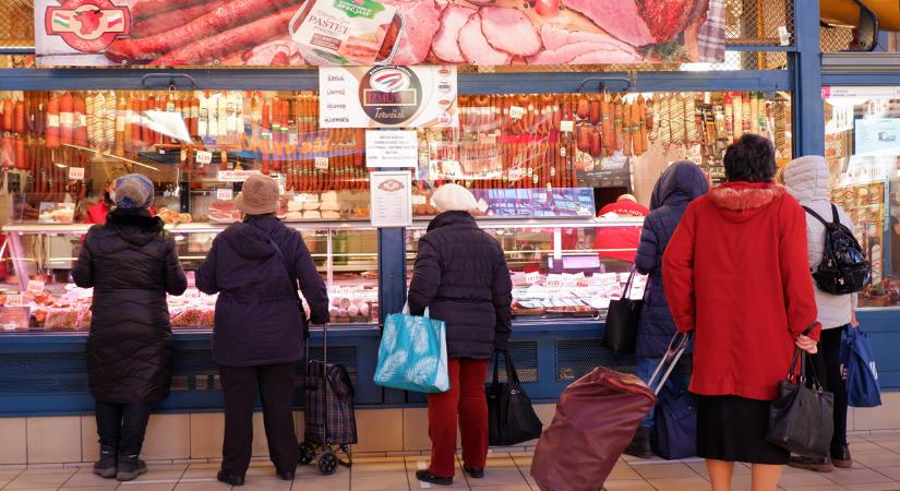 Valódi segítség a nyugdíjasoknak a baloldalról ekézett áfa-visszatérítés