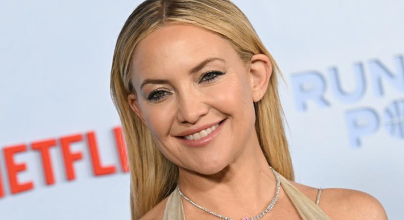 Kate Hudson olyan ruhát vállalt be, hogy csak pislogunk: istenien nézett ki az összeállításban