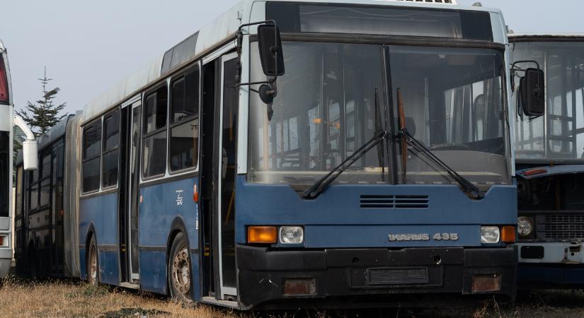 Nemes célokat szolgál ez a 30 éves Ikarus