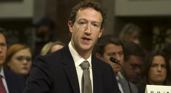 Nem voltunk felkészülve a csillogó, feszülős overálban éneklő Mark Zuckerberg videójára