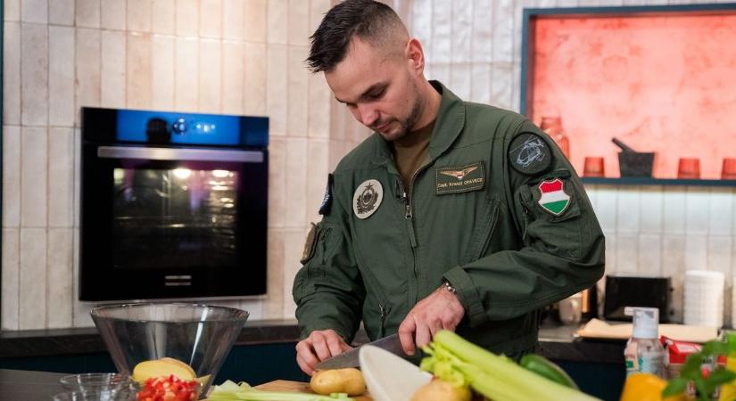 Előléptetés és egy ínycsiklandó finomság: a konyhában is remekelt a sármos kiképző