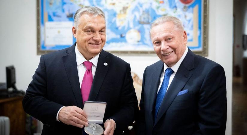 Orbán Viktorért mondott pohárköszöntőt Rudolf Schuster