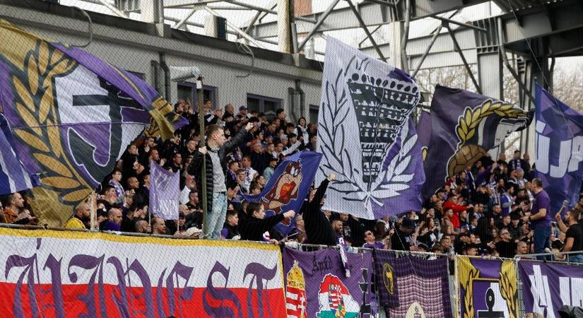 Durva számonkérés a stadionnál: Trágár fenyegetéseket kaptak az újpesti játékosok az 1-5 után - videó