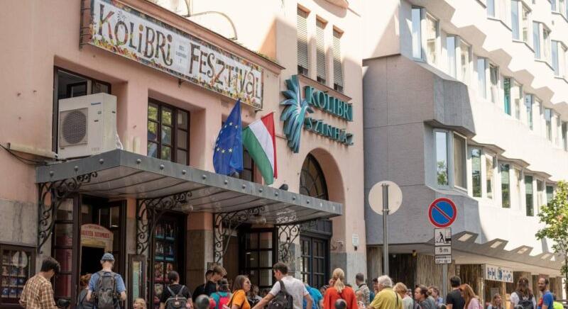 Kultúrbrigád: „Szolidaritásunkat fejezzük ki a Kolibri felmondott munkatársaival”