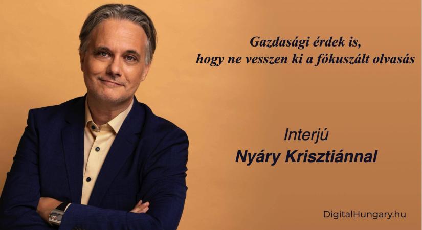 „Gazdasági érdek is, hogy ne vesszen ki a fókuszált olvasás” – interjú Nyáry Krisztiánnal