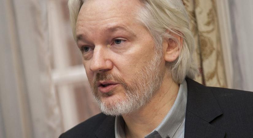 Julian Assange Amerikába való kiadatását blokkolta egy londoni bíró