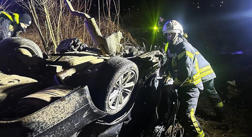 Két ember meghalt egy közlekedési balesetben Kárpátalján