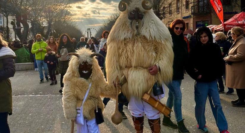 A mohácsi busójárás minden évben másik arcát mutatja (képgaléria  videó)