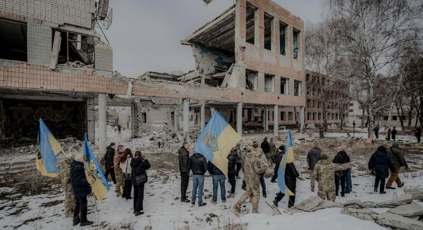 Felmérés: változik az ukrán közhangulat, de az ország továbbra is elutasítja a kapitulációt Oroszországgal szemben