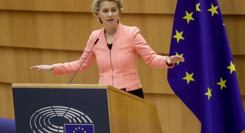 Haditervet jelentett be Ursula von der Leyen