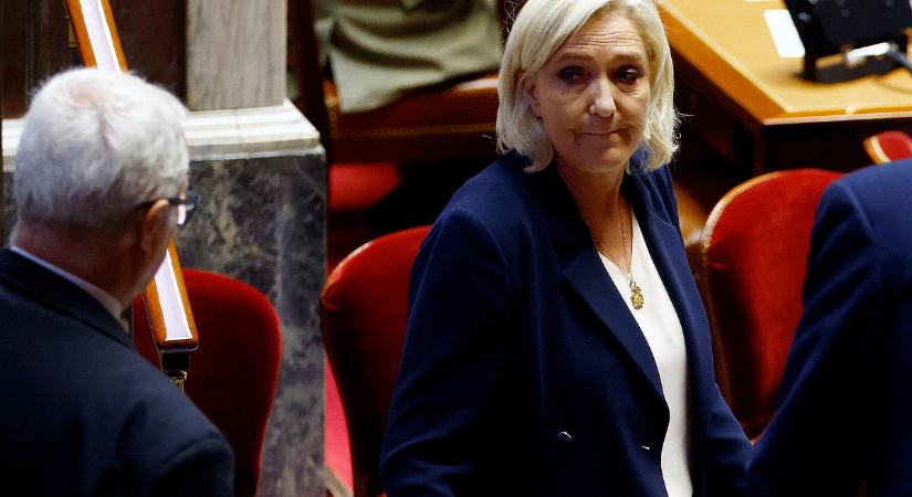 Marine Le Pen kiakadt az amerikaiakra