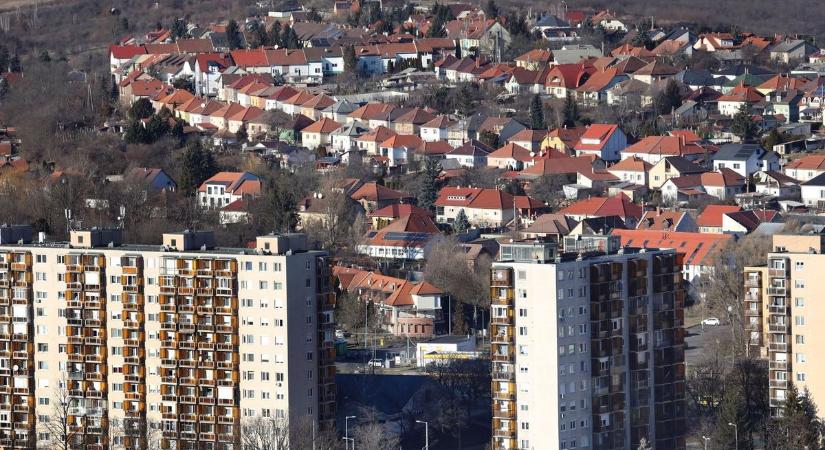 Újra és újra támad a fantom, de a drogszemét is problémát jelent