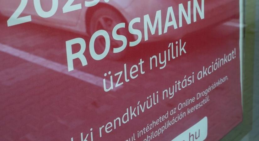 Válaszolt a Rossmann – Egyik szemünk sír, a másik nevet