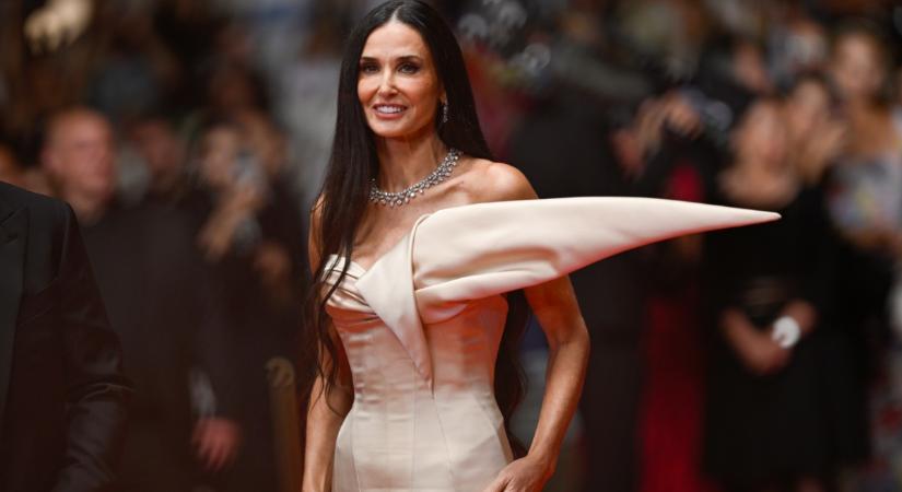 Irgalmatlan botrány készül kitörni? Demi Moore üzent a fiatal kolléganőjének, aki elhalászta előle az Oscart