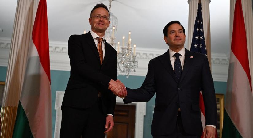 Hungary FM: We Stand Firm for Peace and Peace Negotiations