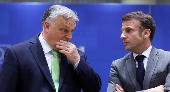 Macron fontos beszédet intéz Franciaországhoz, mielőtt Orbán Viktorral találkozna