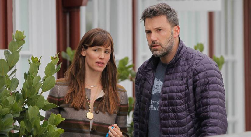 Újra összejöttek? Ben Affleck paintballozás közben ölelkezett Jennifer Garnerrel