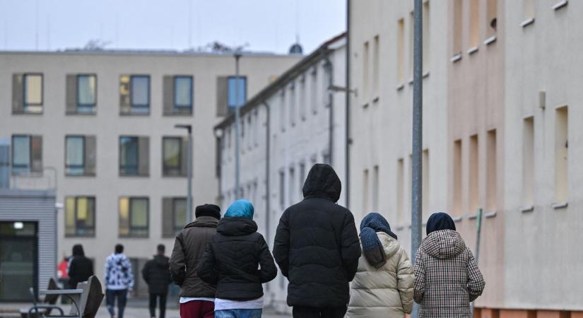 Biztonsági kockázat. Hamis okmányokkal érkeznek afgánok Németországba