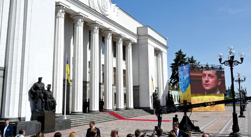 Van-e még belpolitika Ukrajnában?