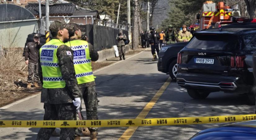 Lakóházakat bombázott véletlenül a dél-koreai légierő, tizenöt sérült