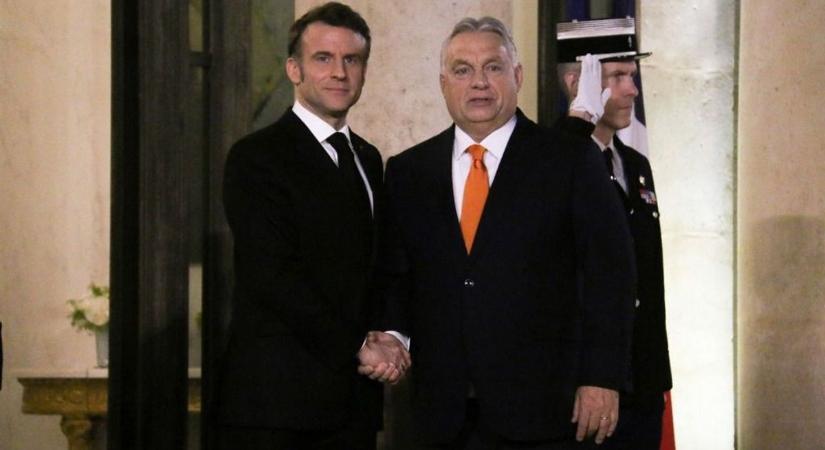 Képeken Orbán Viktor és Macron tárgyalása