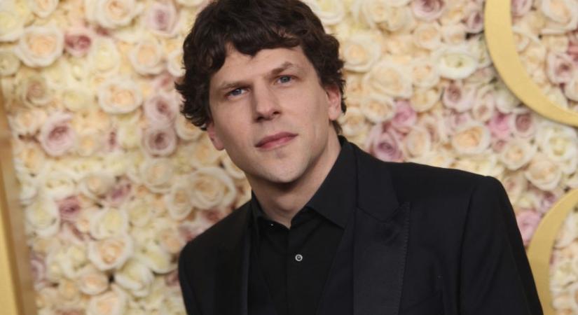 Jesse Eisenberg lengyel állampolgárságot kapott Rokonszenvedés című filmjéért