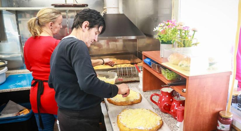 Megtaláltuk! Messze földön itt kapható a legjobb lángos! – Szavazzon!