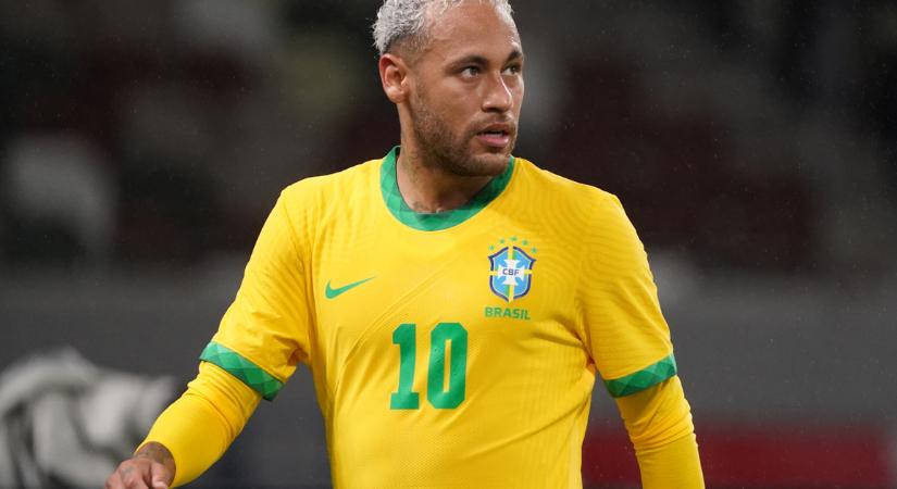 Hosszú idő után Neymar ismét magára húzhatja a legendás mezt