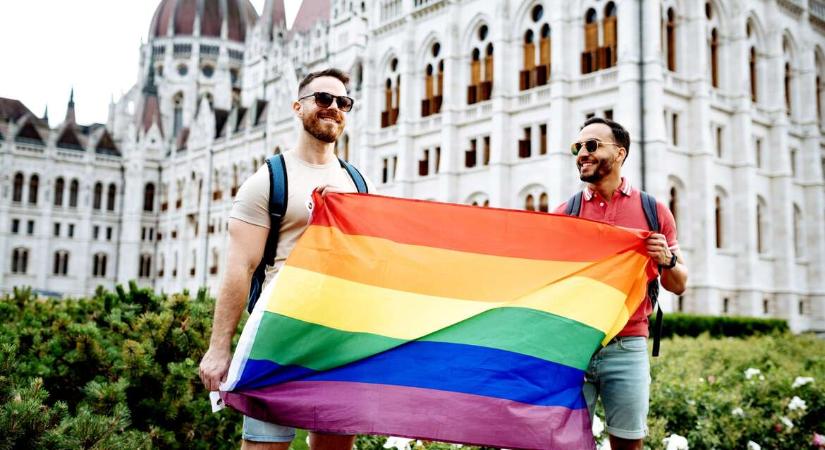 Gumicsont, hangulatkeltés vagy valós veszély a Pride betiltásának terve?