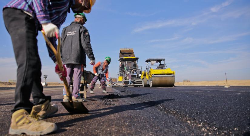 300 kilométer gyorsforgalmi utat újítottak meg