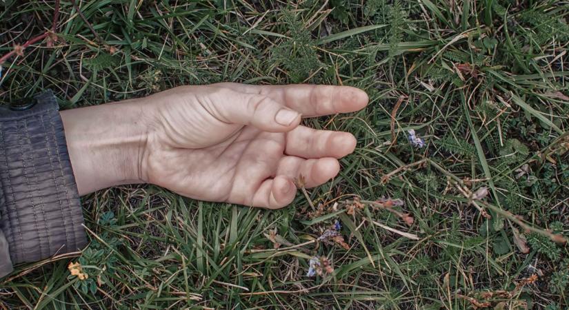 Ismeretlen férfi holttestére bukkantak Ácson