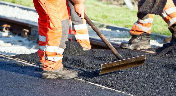 Egymilliárd forintból fejlesztik Esztergom útjait