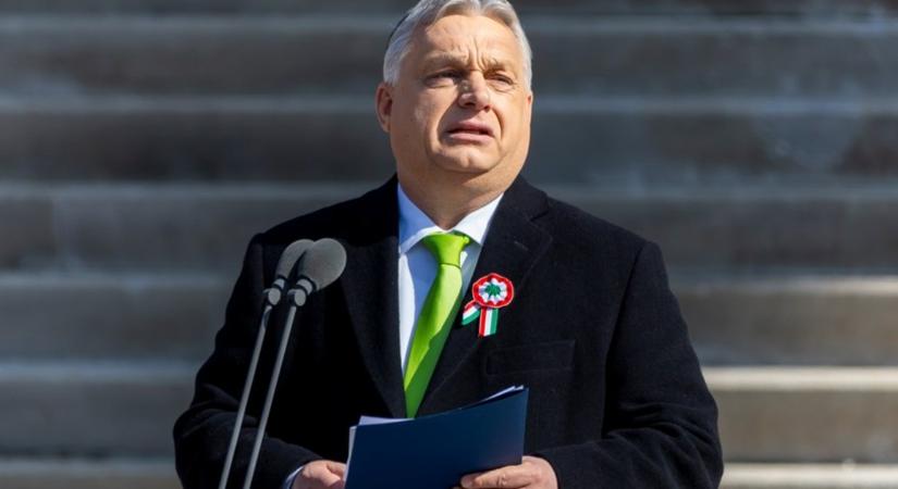 Orbán Viktor a Múzeumkertben mond ünnepi beszédet március 15-én