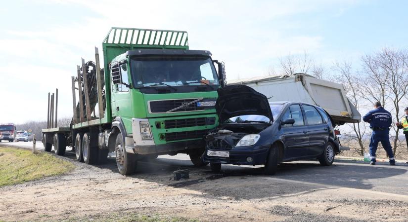 Eddig nem látott képek a 38-ason történt brutális balesetről