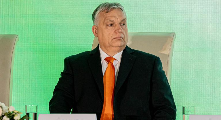 Bejelentést tesz Orbán Viktor, élőben tudósítunk Magyar Kereskedelmi és Iparkamara konferenciájáról - Bejelentést tesz Orbán Viktor, élőben tudósítunk Magyar Kereskedelmi és Iparkamara konferenciájáról