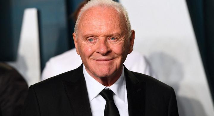 Megjelenik Anthony Hopkins memoárja