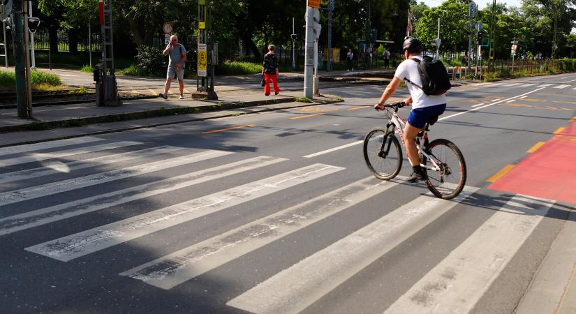 Közlekedési kísérlet zajlik Budapest mellett