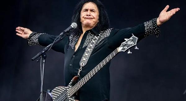 4 és fél millió forintért bárki Gene Simmons roadja lehet egy napra