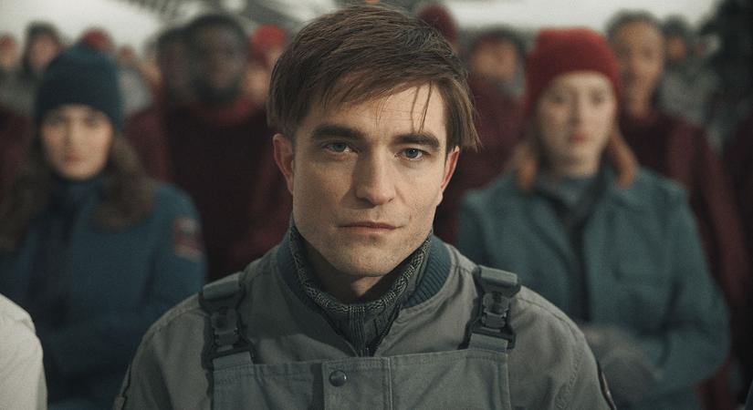 Robert Pattinson meghalt, mégis túlélte ezt az új sci-fit